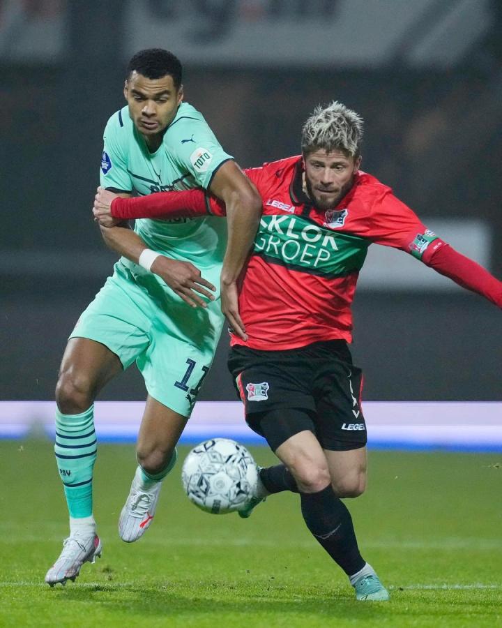 持了稳定的 持了稳定的