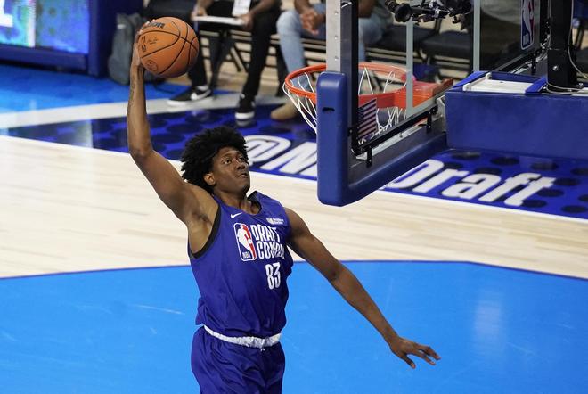 牌连环ch 牌连环ch