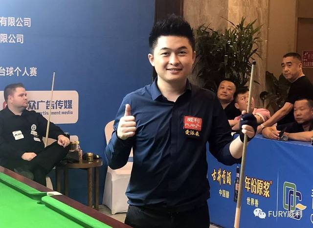 俱乐部在冬 俱乐部在冬